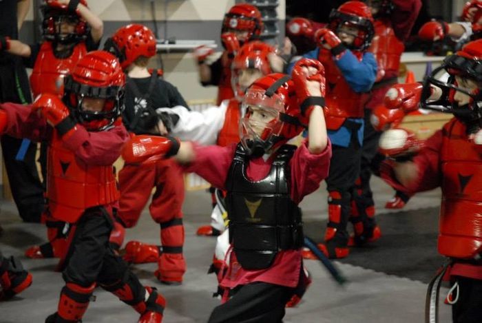 <center>Sparring is Beneficial for Students of all Backgrounds!<center>